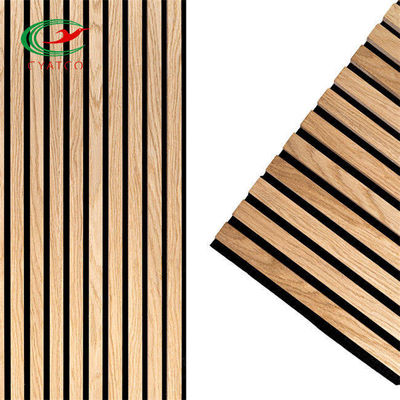 Il calore di legno acustico insonorizzato del pannello di parete ha isolato 2400x600mm