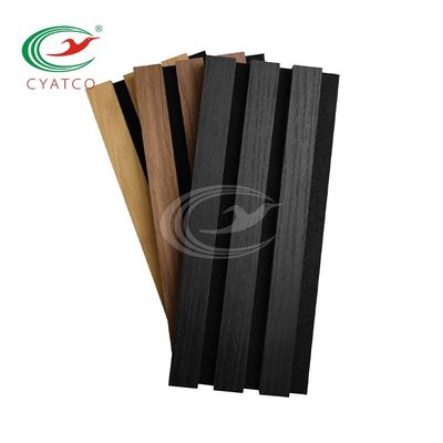 Assorbimento del suono Longevità Legno Parete a lastra soffitto lineare Facile da installare
